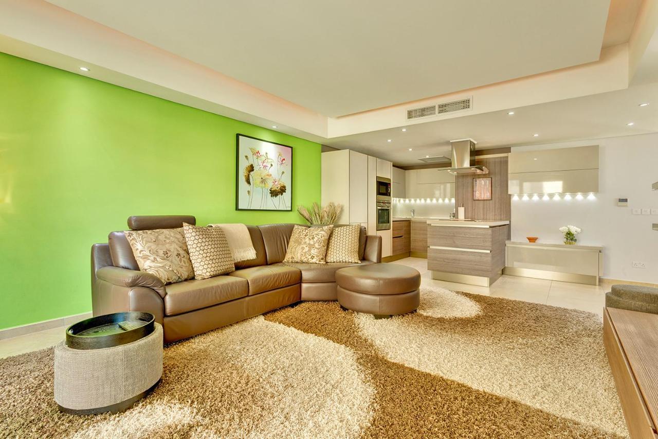 Luxury Apartment Inc Pool & Views Sliema Esterno foto