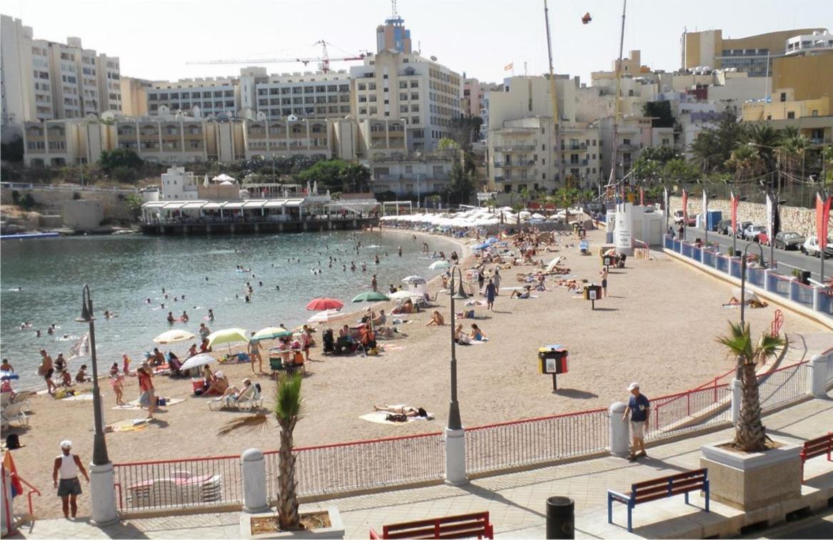 Luxury Apartment Inc Pool & Views Sliema Esterno foto