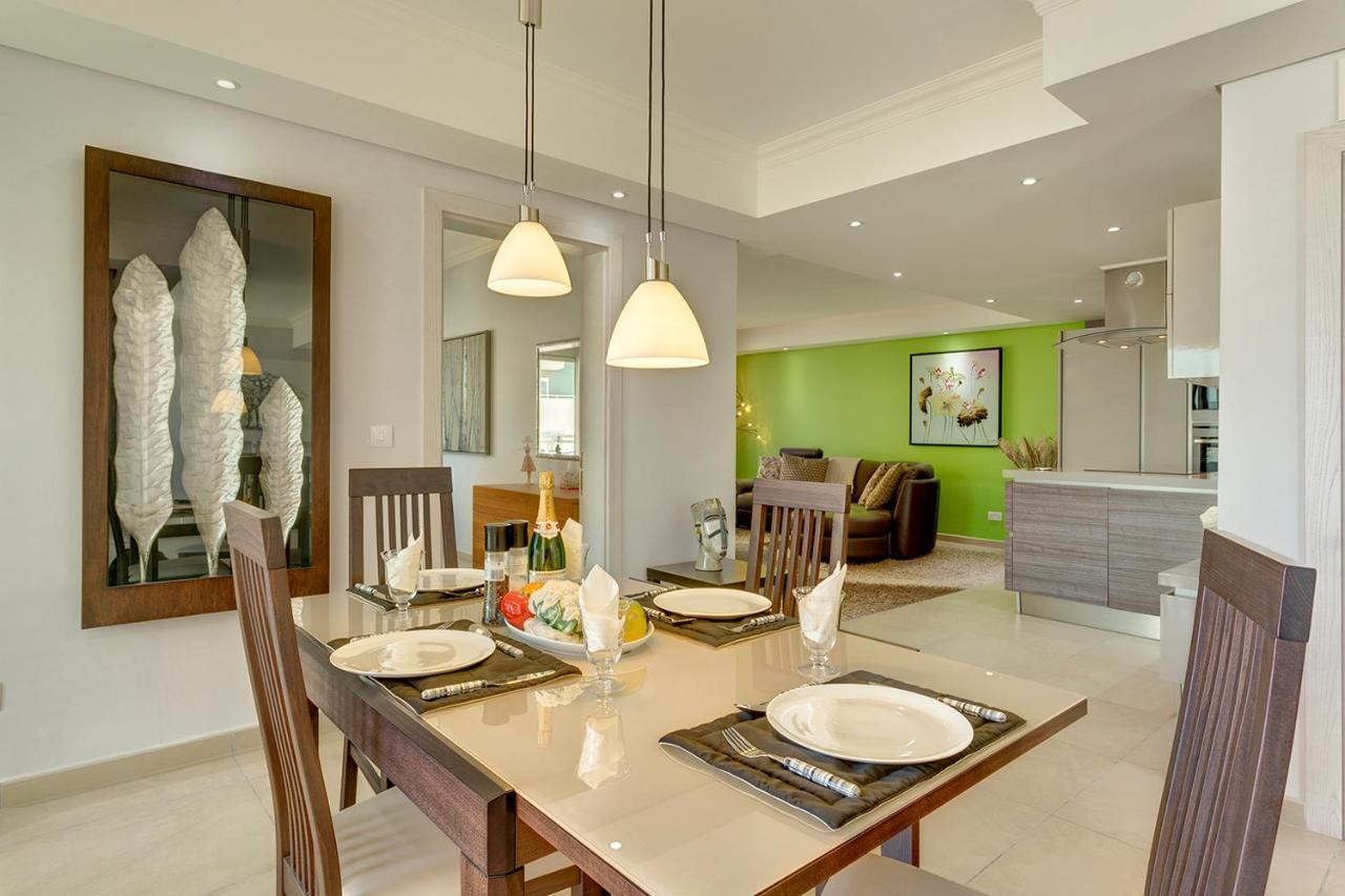 Luxury Apartment Inc Pool & Views Sliema Esterno foto