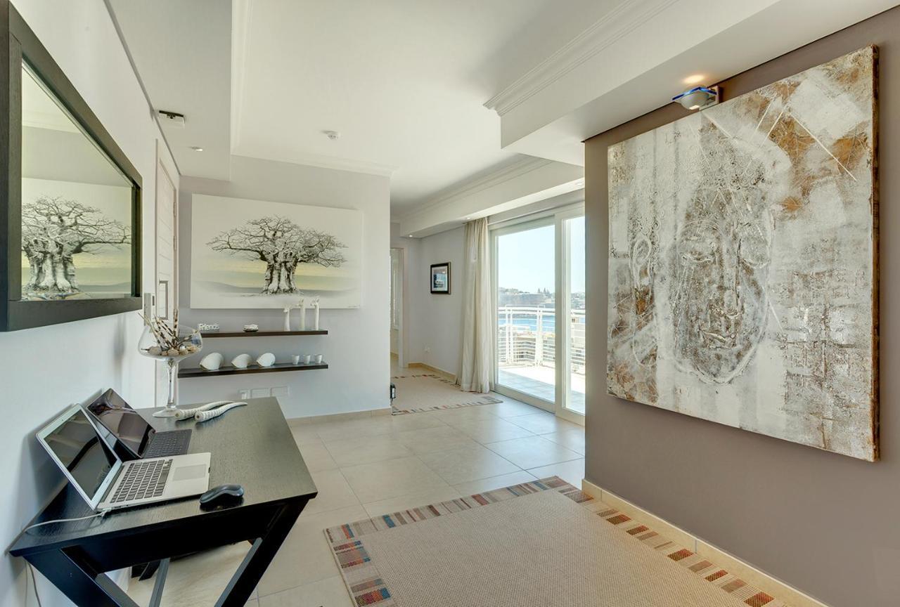 Luxury Apartment Inc Pool & Views Sliema Esterno foto